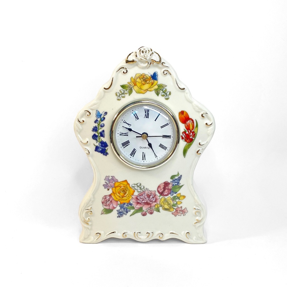 Vintage Floral Clock